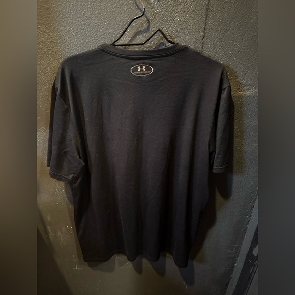 Under Armour Black Short Sleeve Tee with Camo Logo - Picture 4 of 4